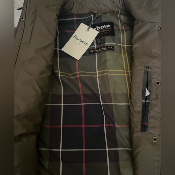 Barbour Quilted Jacket New - Picture 3 of 9